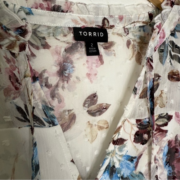 Torrid Ivory Floral Chiffon Clip Dot Skater Dress Size 2X - Picture 4 of 7